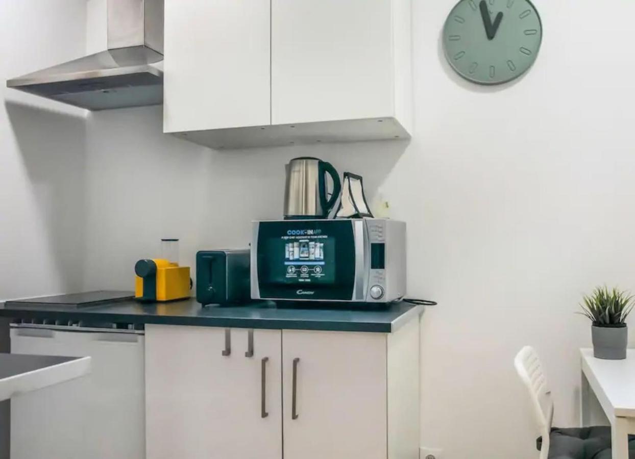 Home4U - Secret Studio In City Center Lisbon Bagian luar foto