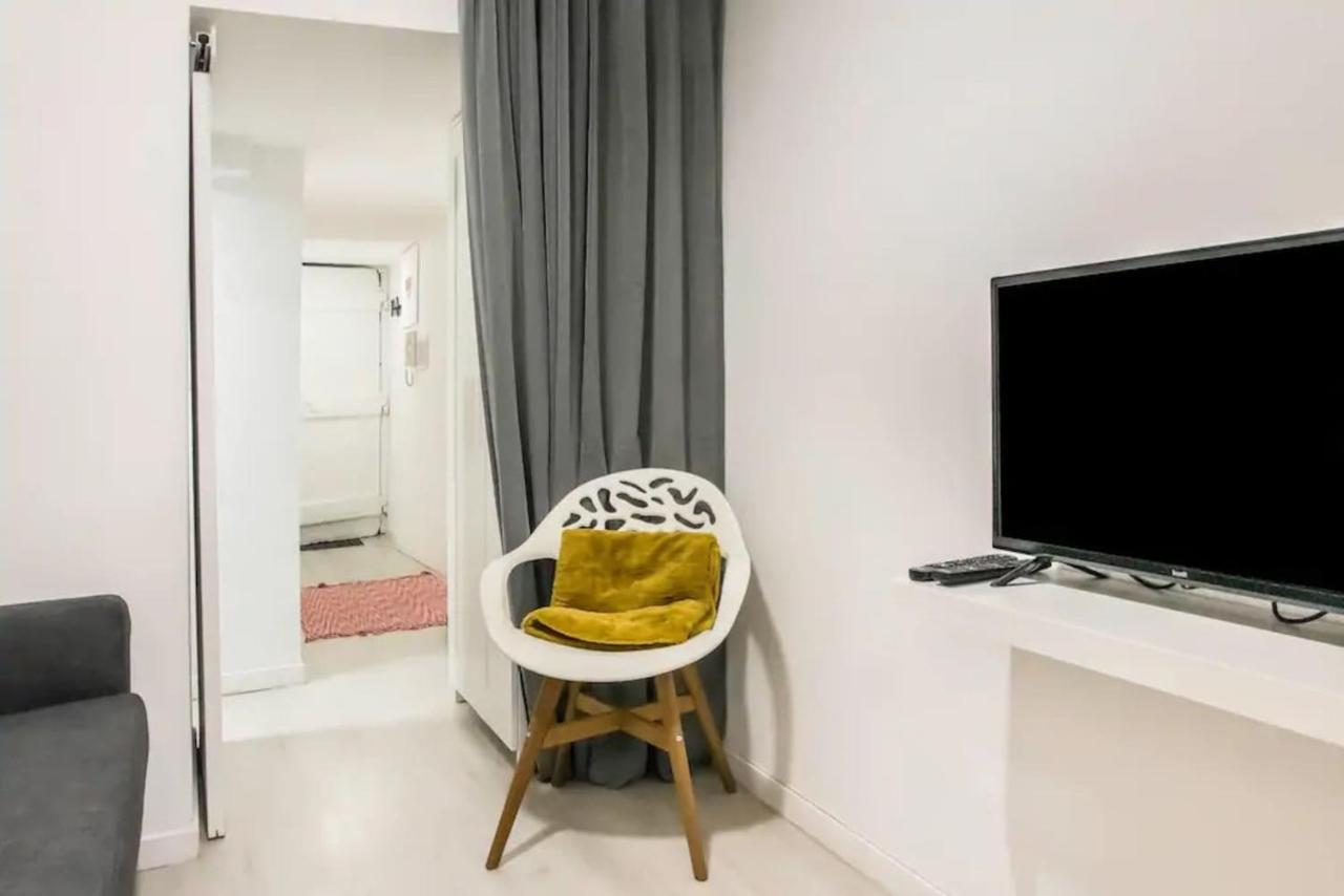 Home4U - Secret Studio In City Center Lisbon Bagian luar foto